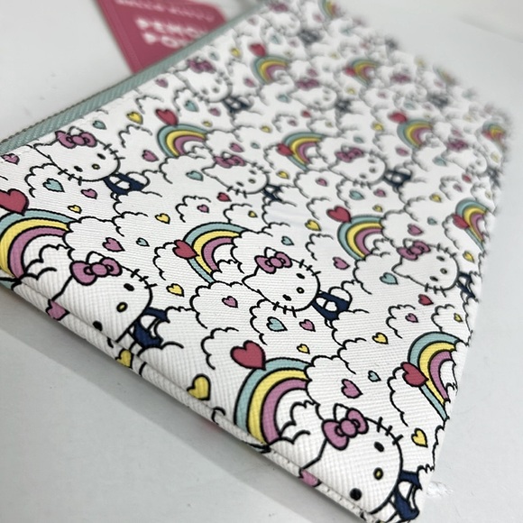 Hello Kitty zippered cosmetic pouch, pencil case, everyday pouch NWT - Picture 10 of 16